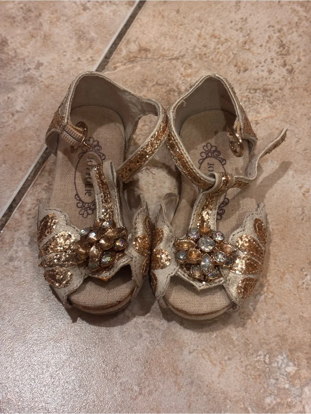 Joyfolie Gold Glitter Flower Gem Baby Sandals